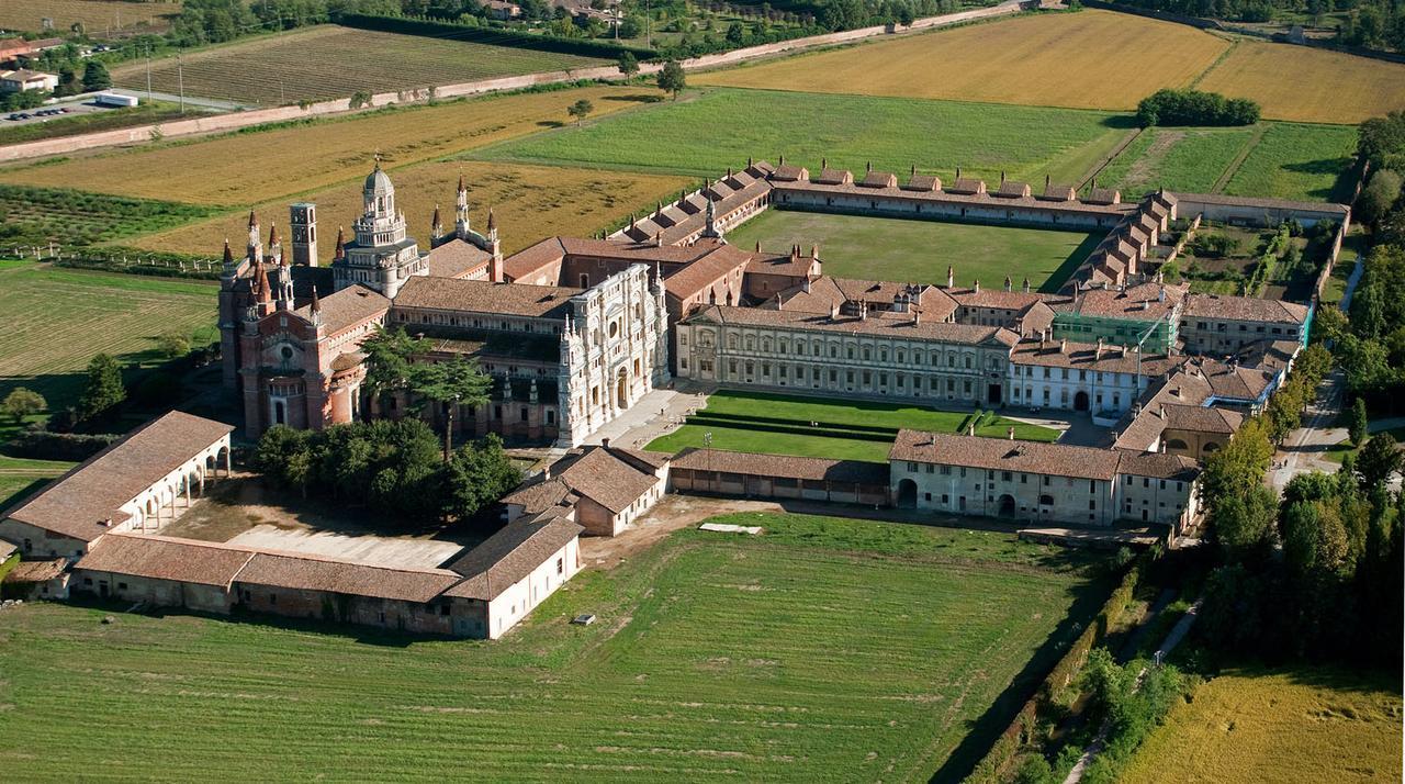 Hotel Certosa Чертоза-ді-Павія Екстер'єр фото
